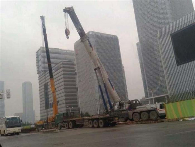 吉水县25吨吊车能吊多重设备？